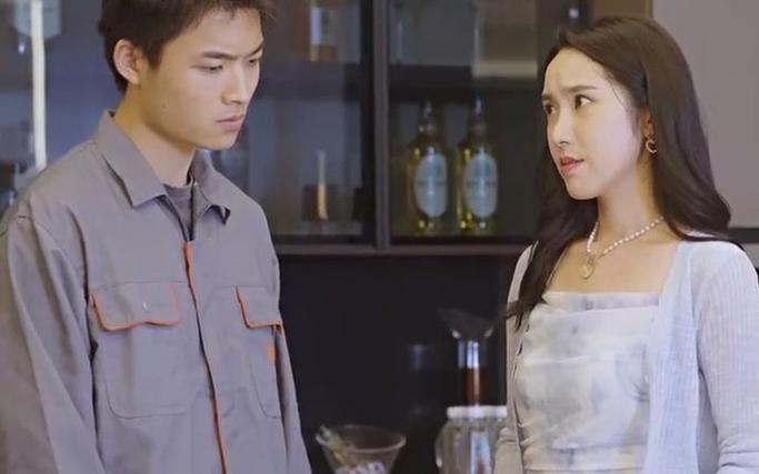 成为快递员后,我有了七个老婆